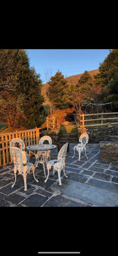 Вілла Beautiful Secluded Farmhouse With Hot Tub Бармут Екстер'єр фото