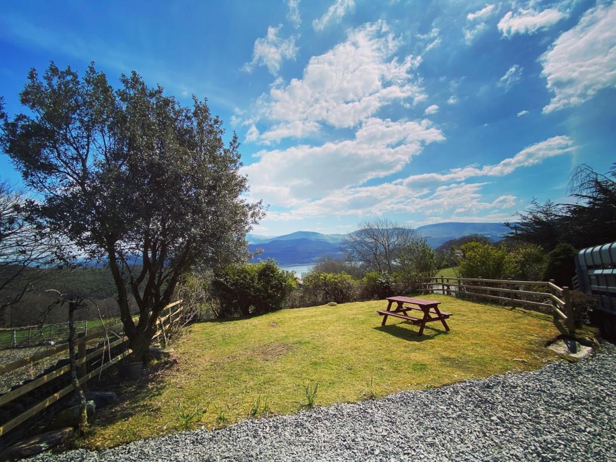 Вілла Beautiful Secluded Farmhouse With Hot Tub Бармут Екстер'єр фото