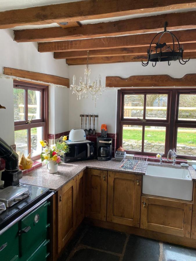 Вілла Beautiful Secluded Farmhouse With Hot Tub Бармут Екстер'єр фото